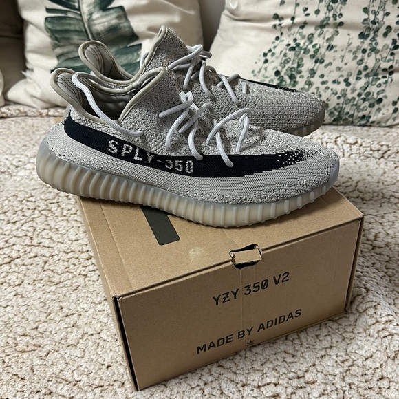 Adidas Yeezy Boost 350 V2. Size 12.5! Slate/CBLACK/SLATE